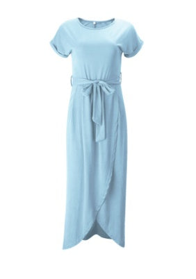 Langes Sommerkleid mit Gürtel & Beinschlitz – Elegant & Luftig